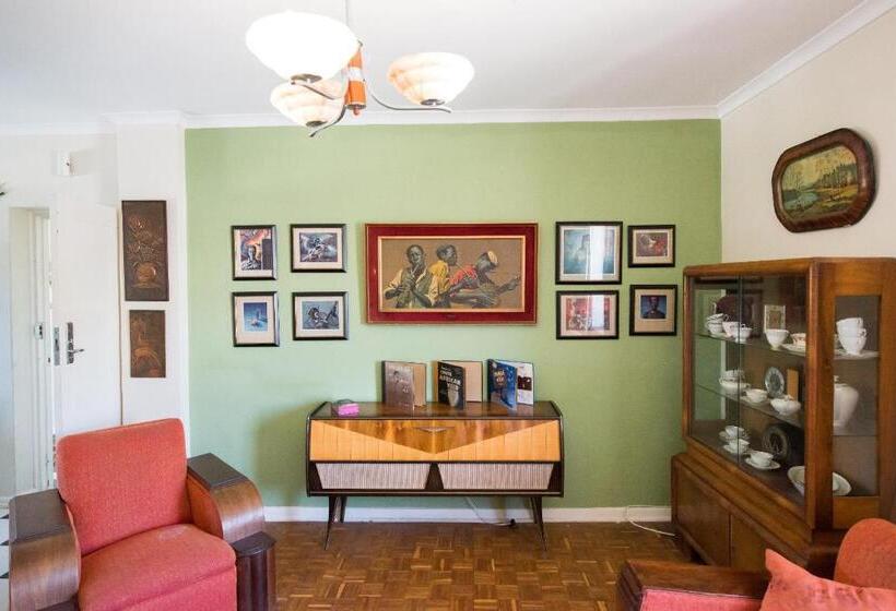 Classic Lodge   Cape Dutch Quarters