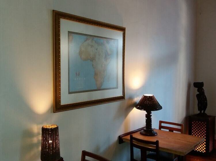 호스텔 Urban Hive Backpackers