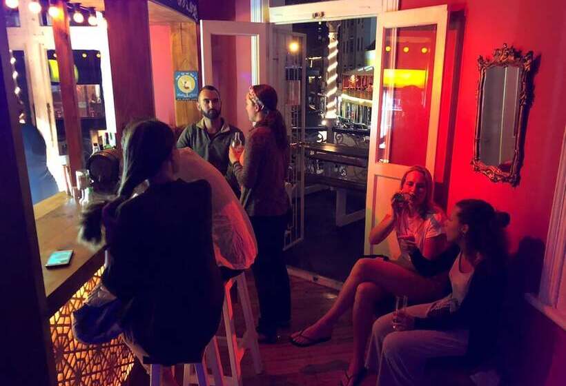 호스텔 Urban Hive Backpackers