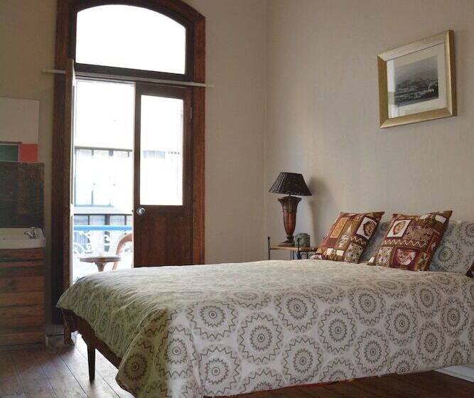 호스텔 Urban Hive Backpackers