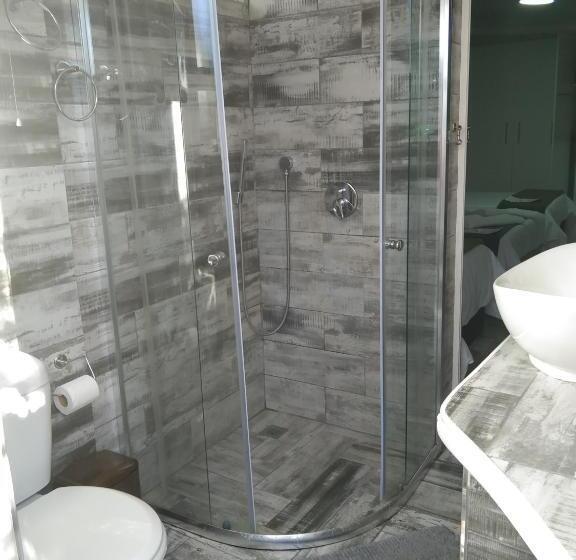 تختخواب و صبحانه Mitchell S Guesthouse