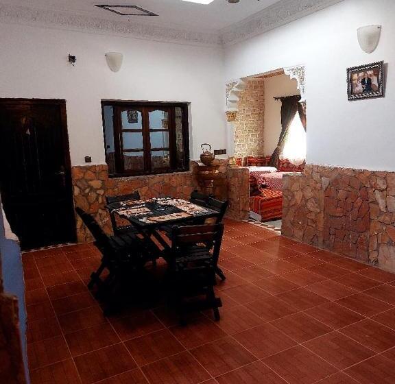 تختخواب و صبحانه Tizi Maison D Hôtes