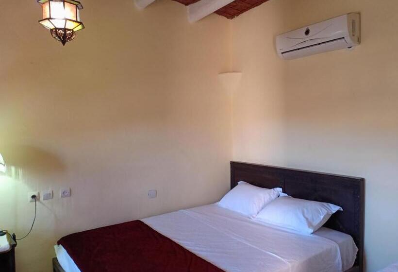 تختخواب و صبحانه Tizi Maison D Hôtes