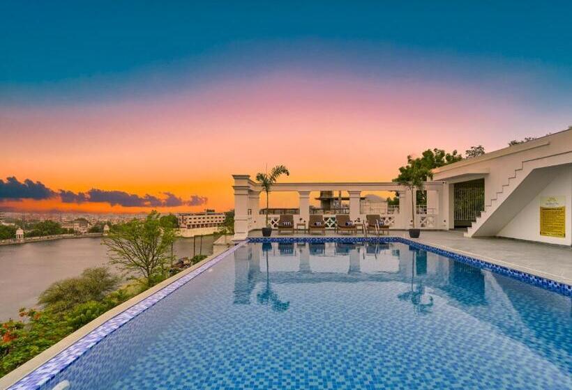 Brahma Niwas   Best Lake View Hotel In Udaipur