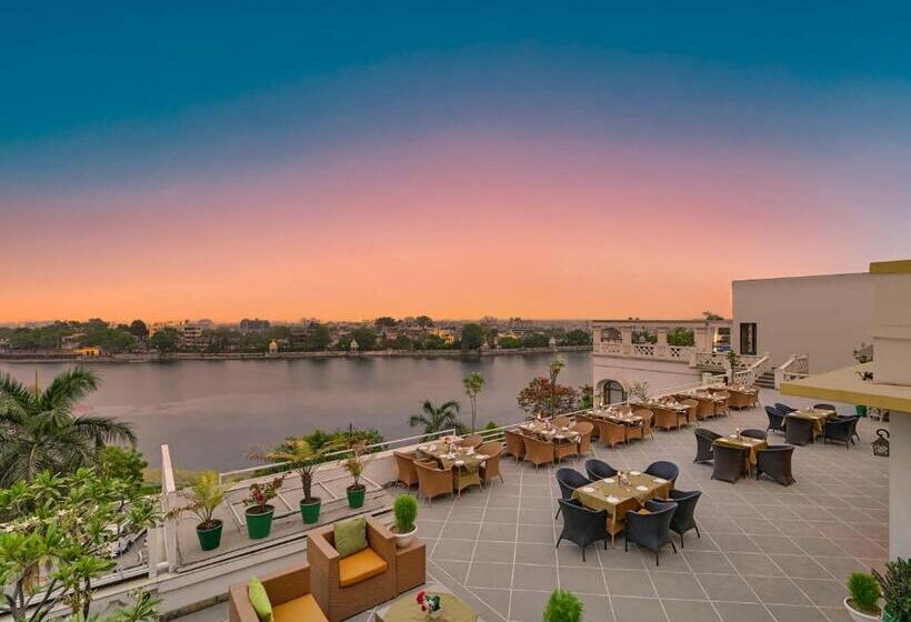 Brahma Niwas   Best Lake View Hotel In Udaipur