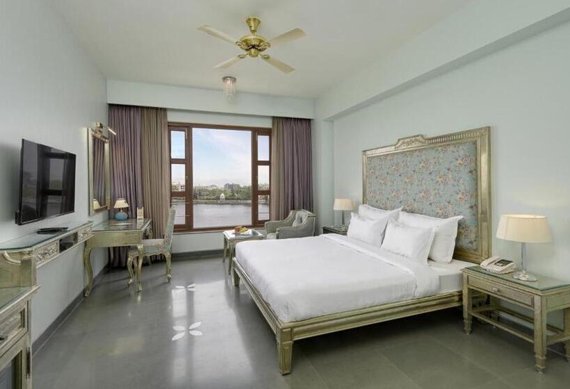 Brahma Niwas   Best Lake View Hotel In Udaipur