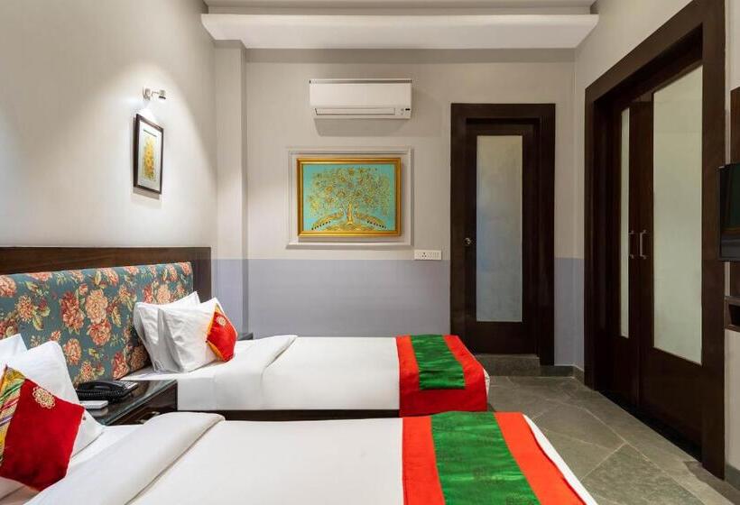 Brahma Niwas   Best Lake View Hotel In Udaipur