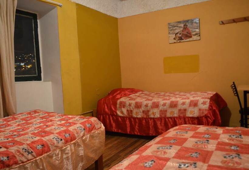 Casa Suecia Hostel