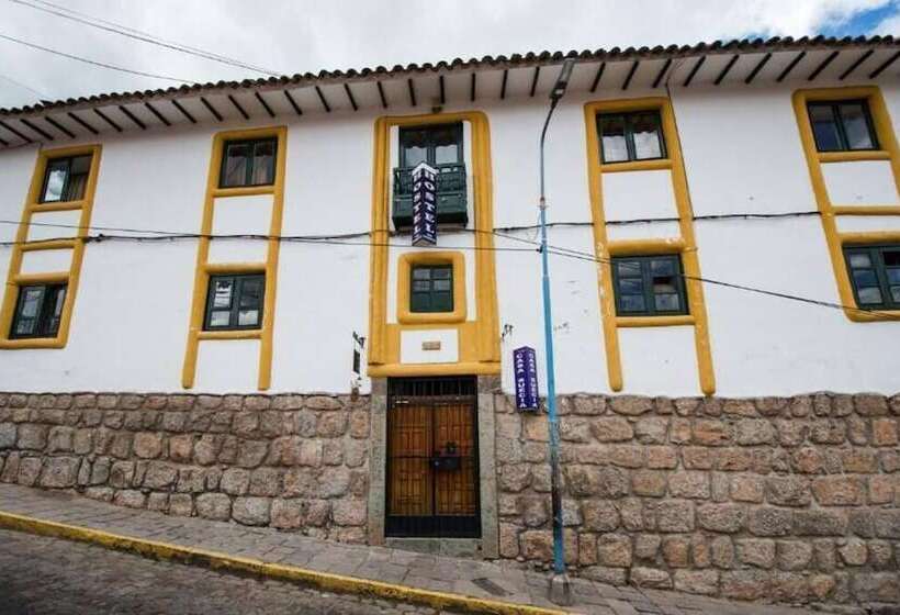 Casa Suecia Hostel