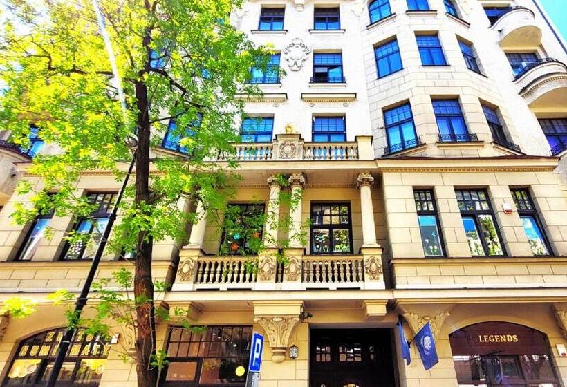 Central Station Hostel