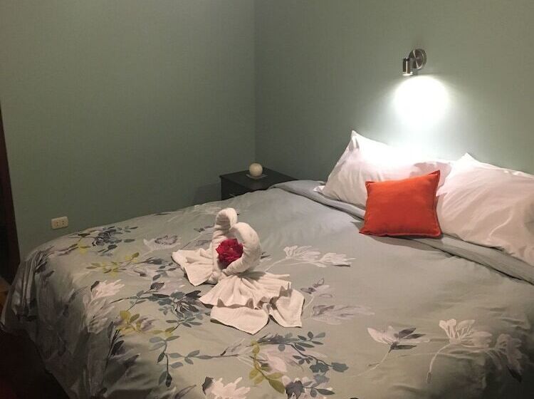 Comodo Y Seguro Homestay