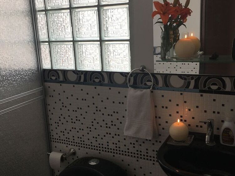 Comodo Y Seguro Homestay