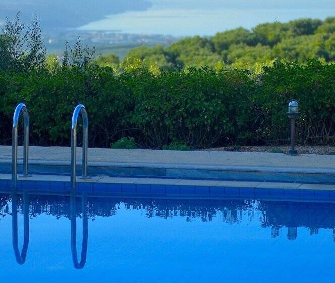 Elia Traditional Hotel & Spa