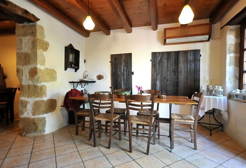 Elia Traditional Hotel & Spa