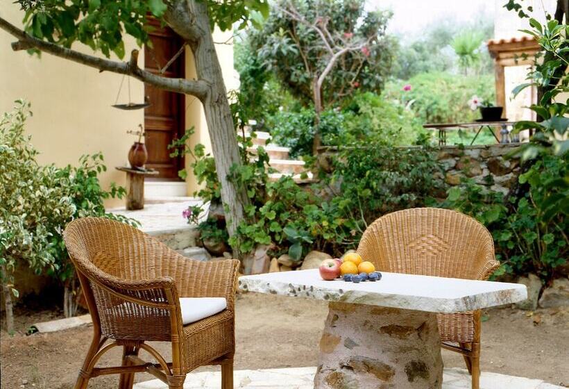 Elia Traditional Hotel & Spa