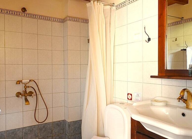 Elia Traditional Hotel & Spa