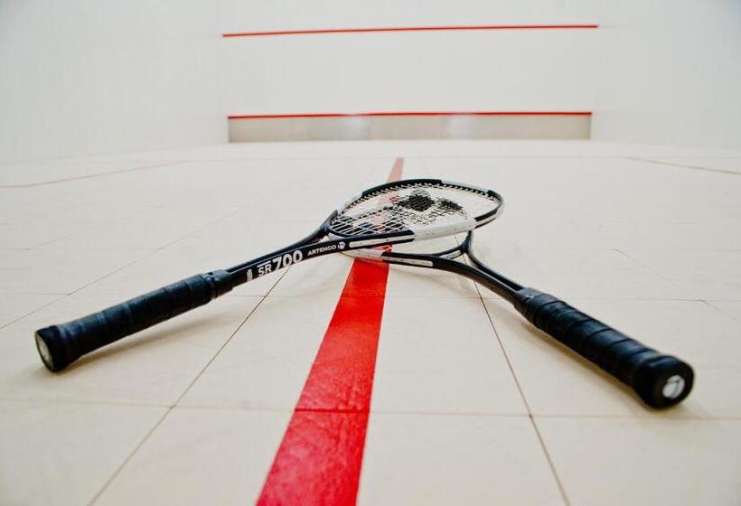 هتل Ambasador Premium