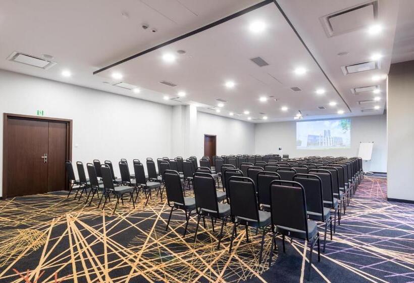 هتل Ambasador Premium