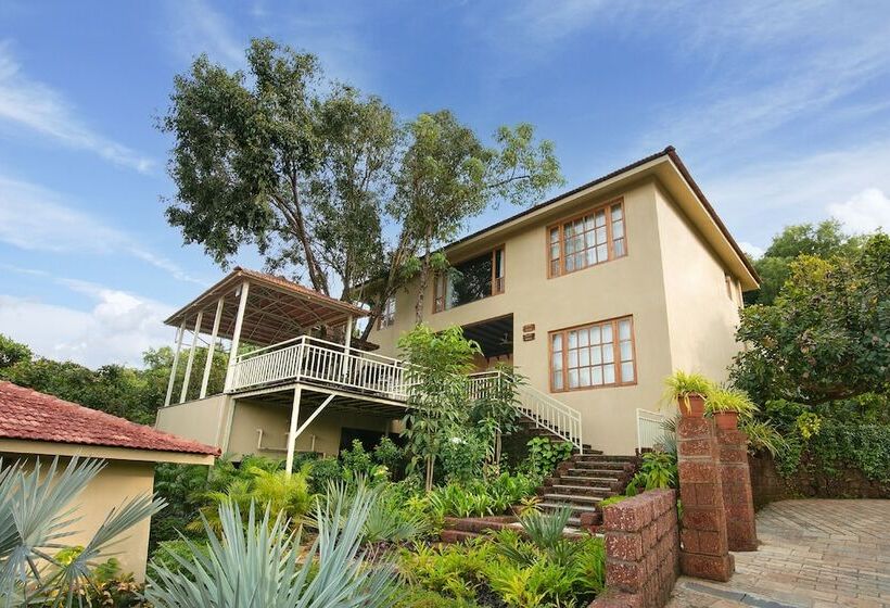 בית מלון כפרי Amritara Aura Resort & Spa