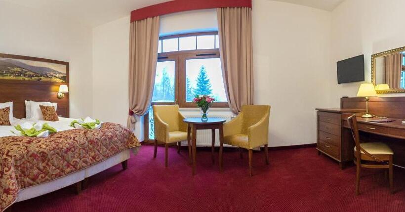 هتل Buczyńskimedical&spa