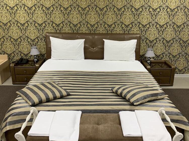 هتل Business Hall