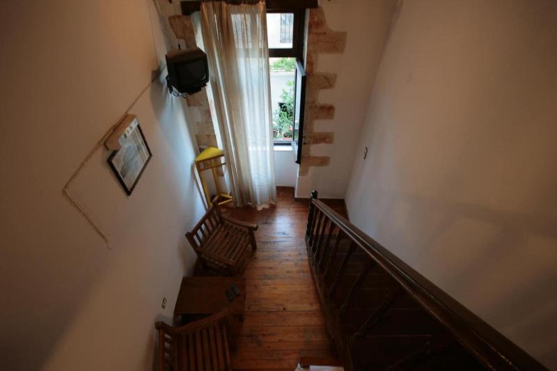 Отель Chania Rooms