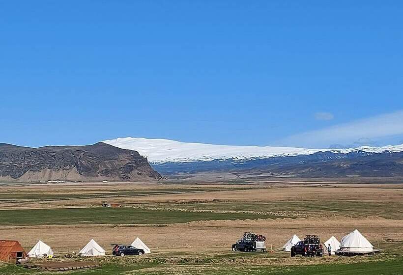 هتل Farmhouse Lodge