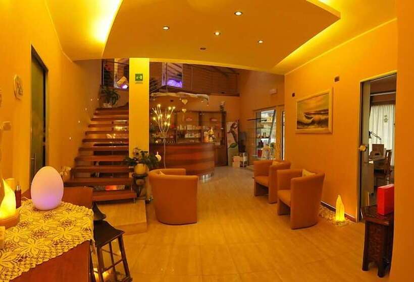 בית מלון כפרי Garnì Bucaneve Bellezza E Salute