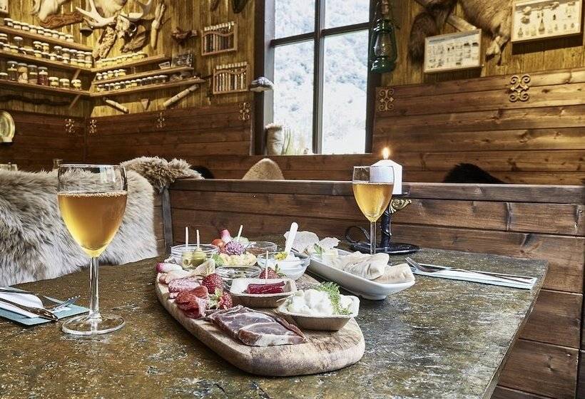 酒店 Hardanger Basecamp