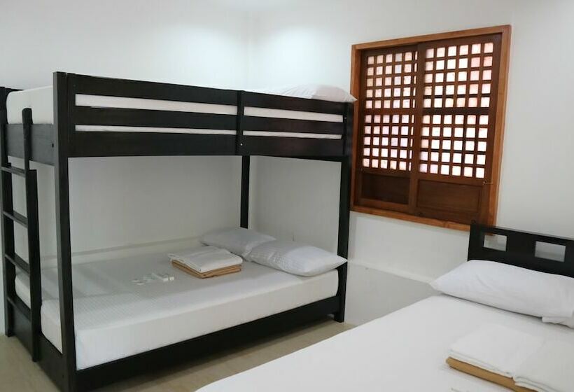 هتل La Patricia De Baler