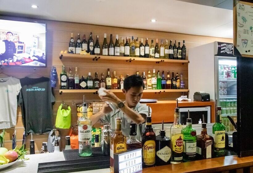 ホテル Meridian Adventure Marina Club & Resort