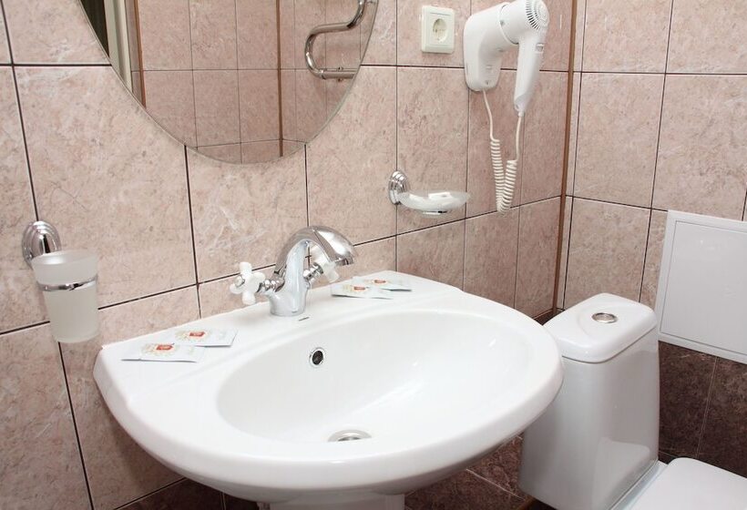 هتل Moskovskaya Zastava