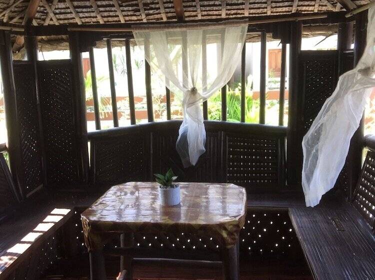 Hotel Nipa Hut Villa By Amco Extension