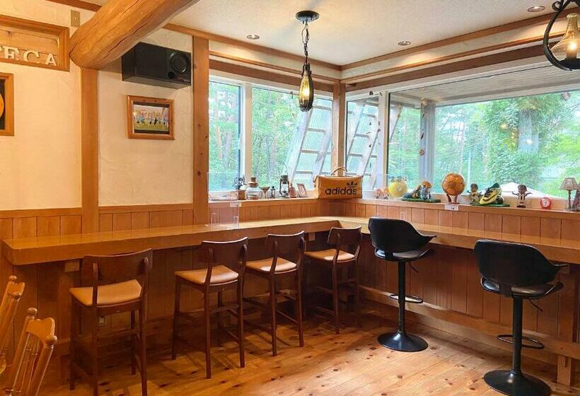 בית מלון כפרי Pension Razteca