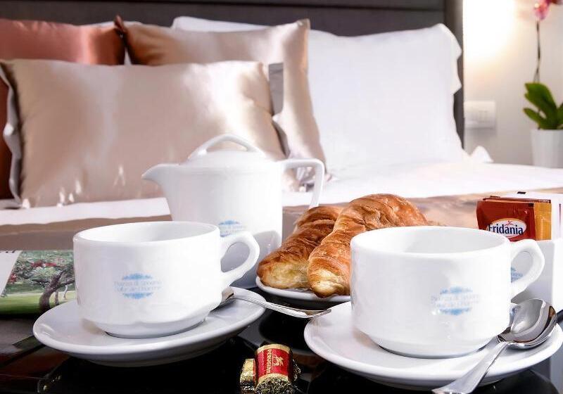 בית מלון כפרי Piazza Di Spagna Suite De Charme