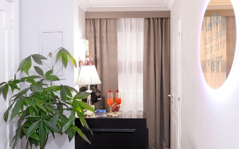 בית מלון כפרי Piazza Di Spagna Suite De Charme