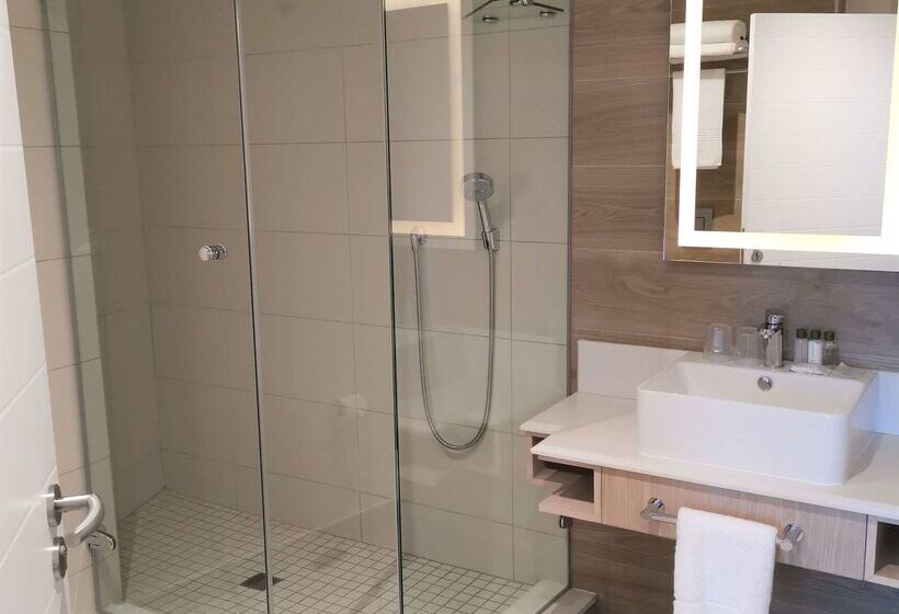 בית מלון כפרי Premier Resort Cutty Sark