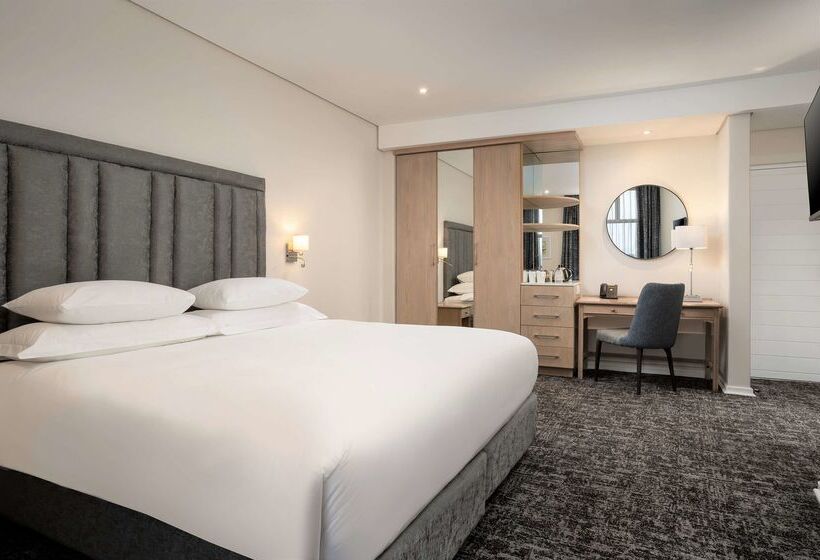 בית מלון כפרי Premier Resort Cutty Sark