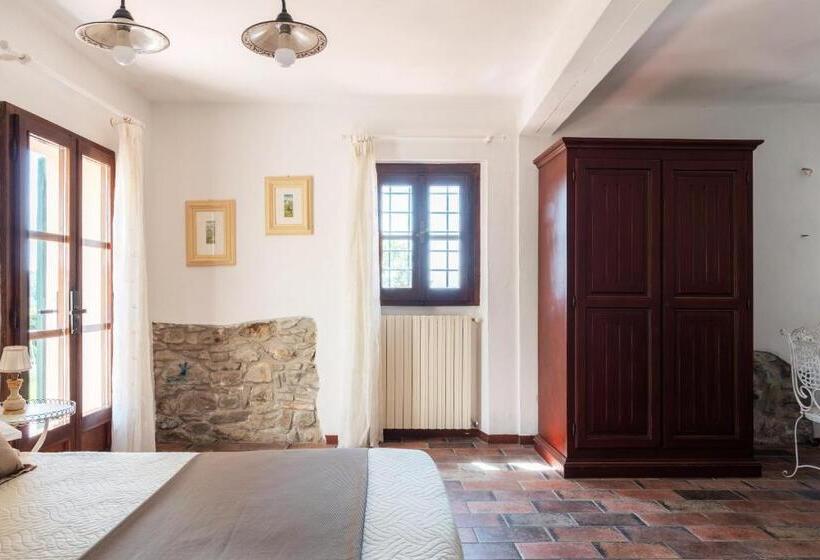 هتل روستایی Agriturismo   Collina Toscana Resort