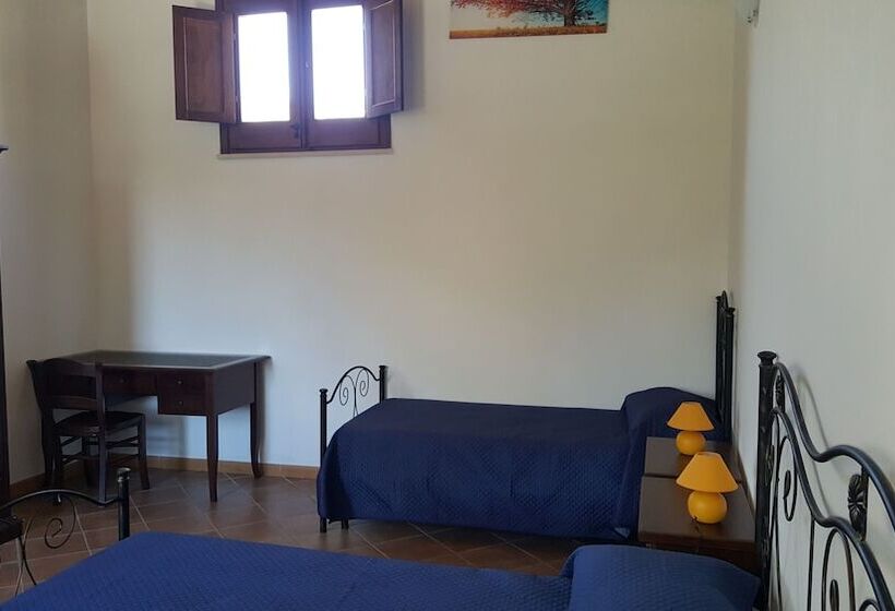 فندق ريفى Agriturismo Gessi