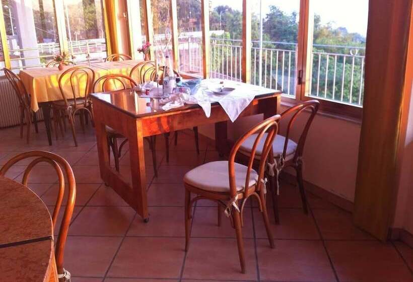 בית מלון כפרי Albergo San Carlo