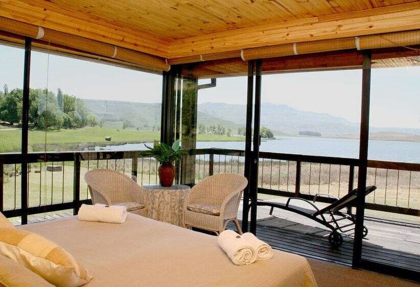 בית מלון כפרי Sani Valley Nature Lodges