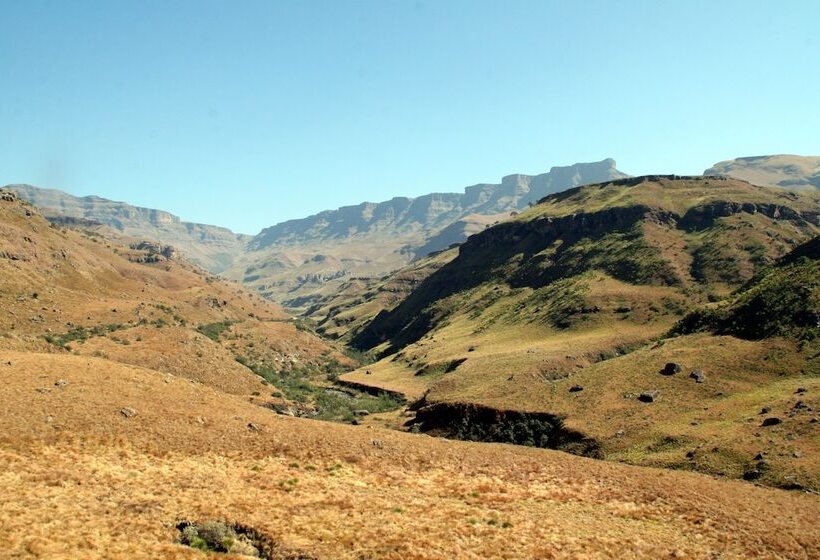 בית מלון כפרי Sani Valley Nature Lodges