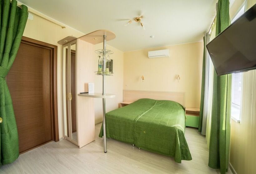 هتل Teremok Moskovskiy