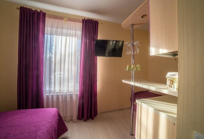 هتل Teremok Moskovskiy