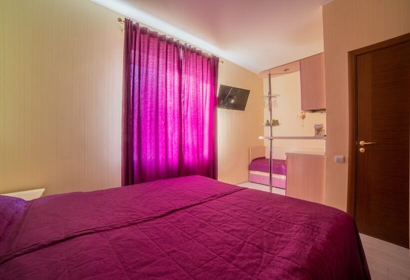 هتل Teremok Moskovskiy