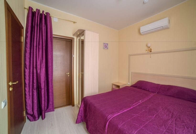 هتل Teremok Moskovskiy