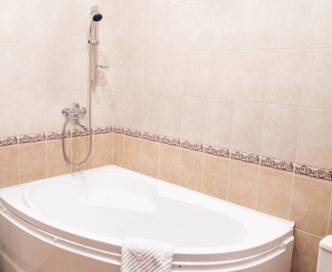 هتل Teremok Moskovskiy