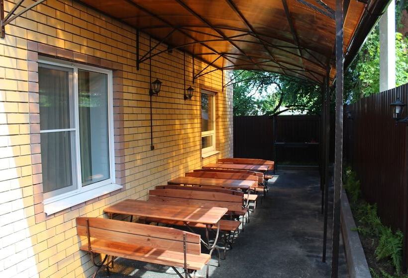 هتل Teremok Moskovskiy