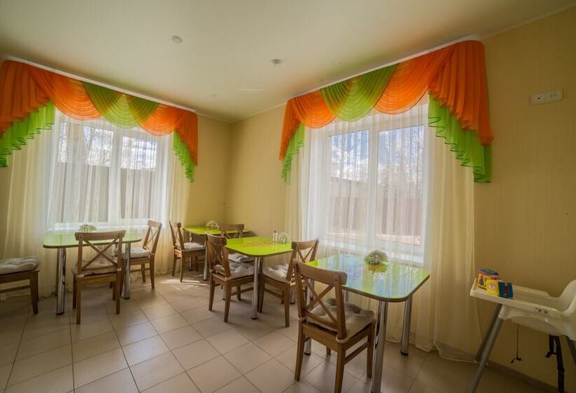 هتل Teremok Moskovskiy